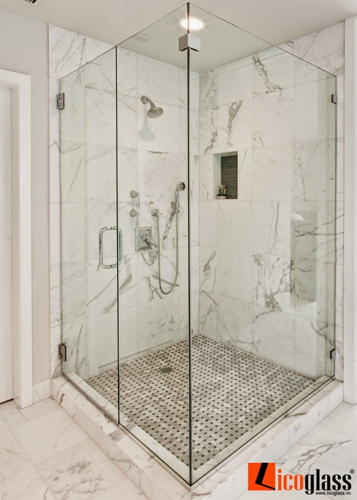 vách tắm kính