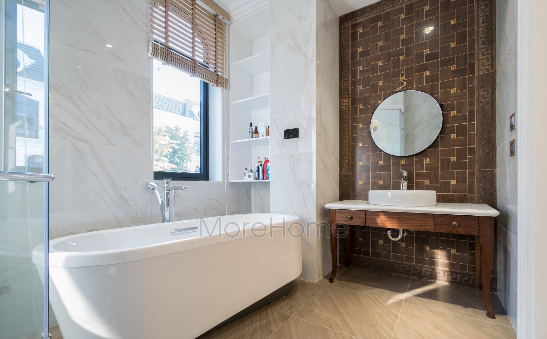 Vách kính cường lực - phòng tắm kính